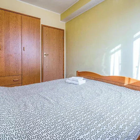 Holiday home In Bregi With Outdoor Swimming Pool
