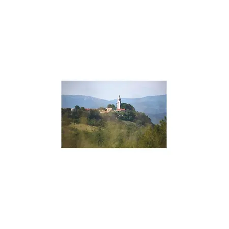 Stunning In Bregi Katun Gracanski